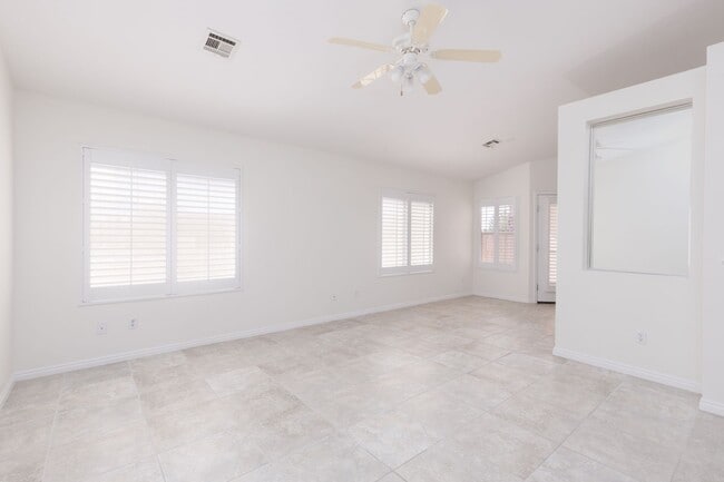 Photo - 3-bedroom 2-bathroom town house with a double car garage, freshly painted and new carpet.