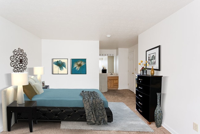 Photo - Riverton Knolls Apartment and Townhomes