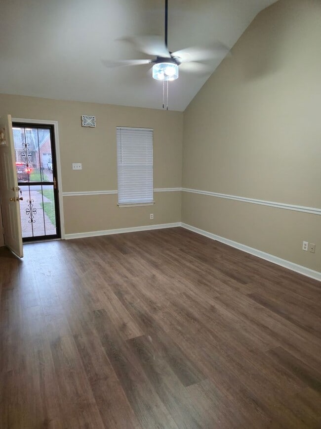 Photo - Now Available – Beautifully Renovated 2 Bed, 2 Bath Townhome!