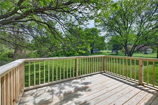 Photo - 5751 Curriers Rd