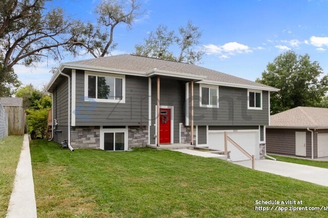 Photo - 5323 P St