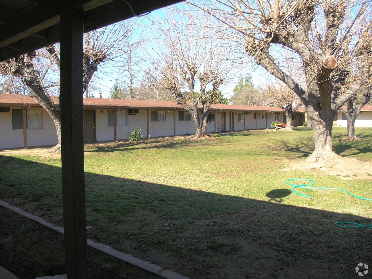 Photo - Parkside Apartments