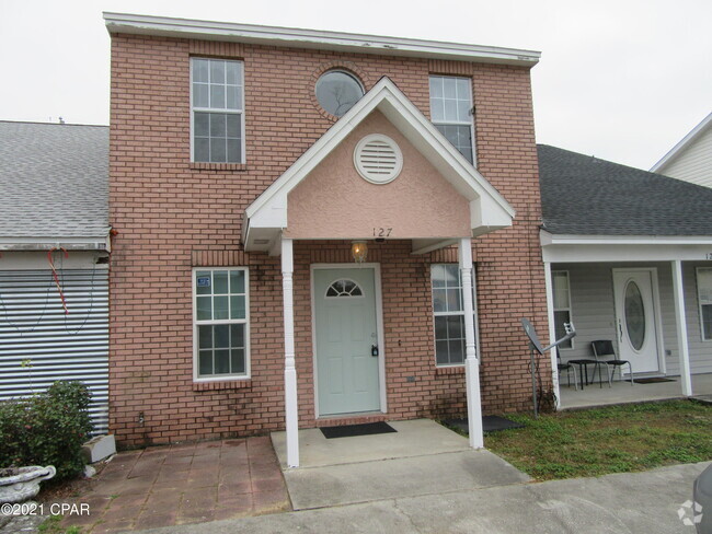 Building Photo - 127 Parker Village Cir Rental