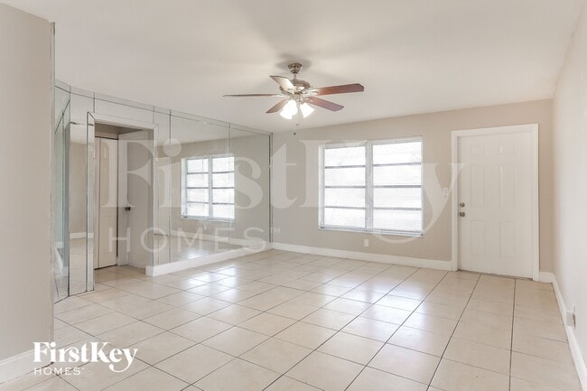 Photo - 3751 NW 9th Ct