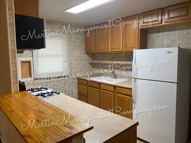 Photo - 233 Rainbow Dr
