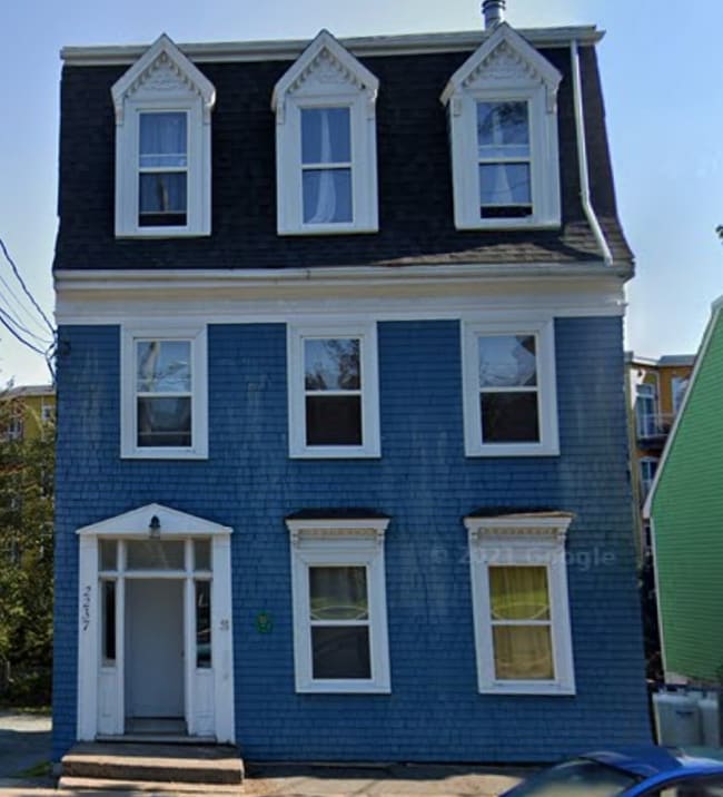 Building Photo - 2237 Brunswick St Unit 4