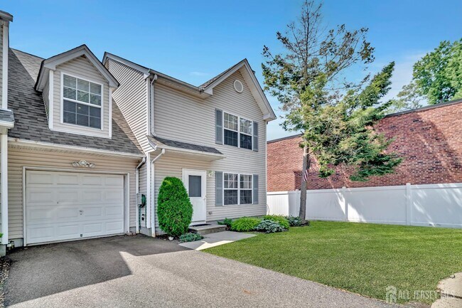 Photo - 620 Grove St Townhome