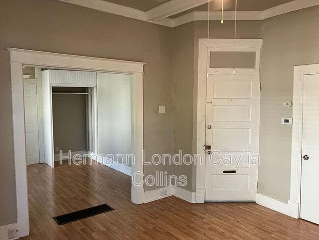 Photo - 3547 Commonwealth Ave