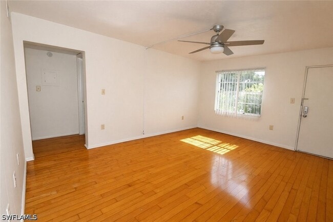 Photo - 2828 Jackson St Unit C4