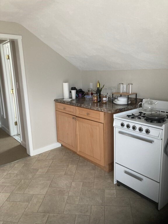 Photo - 43 Lincoln St Unit 3