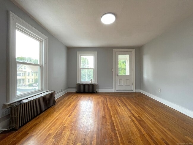 Photo - 303 Lexington Ave Unit 2