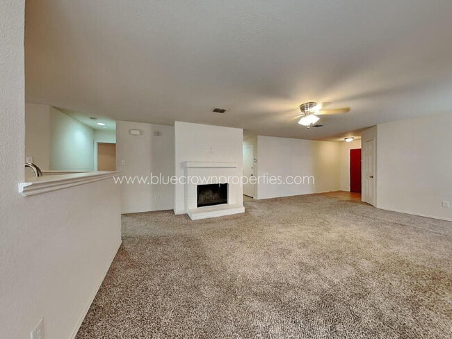 Photo - 13049 Galaxy Dr