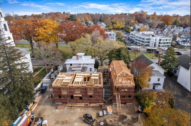 3 Park St - 11 Apartments + Offices - Norwalk Green Living Properties