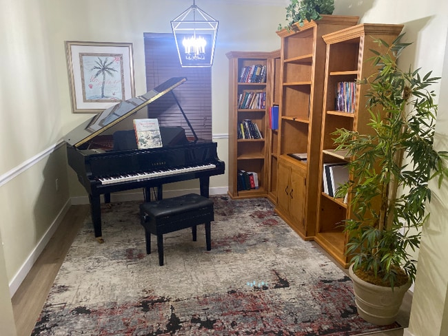 Photo - 9366 Lago Mar Ct