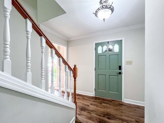 Photo - West Knoxville Gem with Privacy, Space & Modern Upgrades