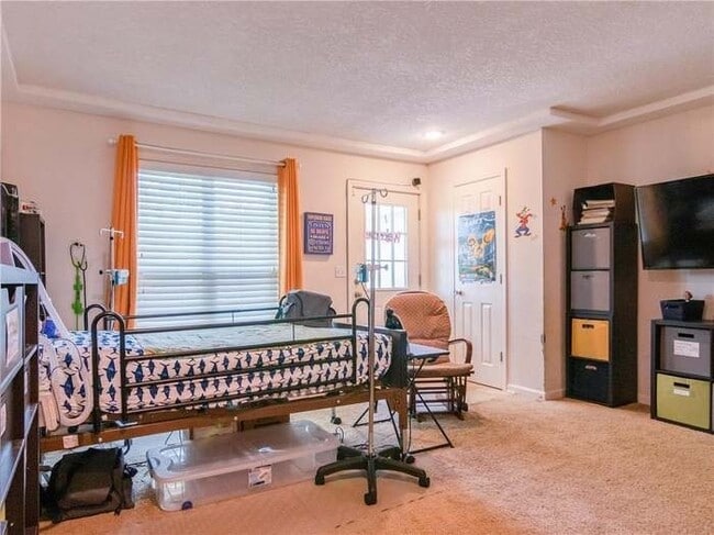 Photo - 10607 W 170th Terrace