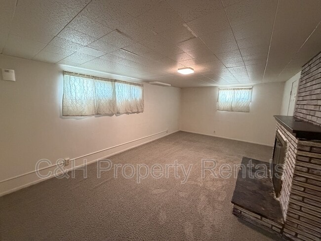 Photo - 1014 4th St W
