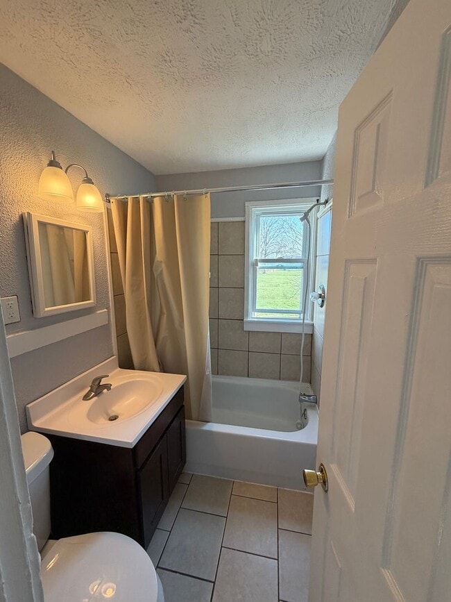 Photo - 863-863 N Central Dr Unit 863