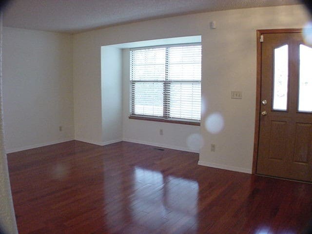 Photo - 7935 Manston Dr