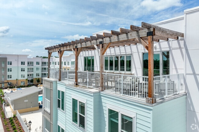 Building Photo - Landing at Coventry Rental
