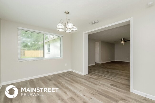 Photo - 2717 Gardner Pl