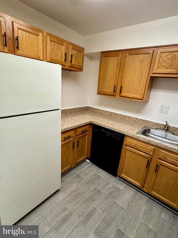 Photo - 3811 Swann Rd Unidad 102