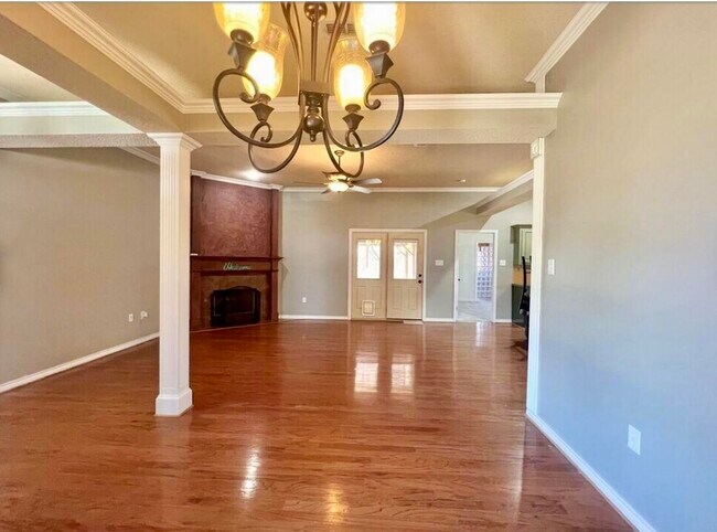 Photo - 6805 36th St