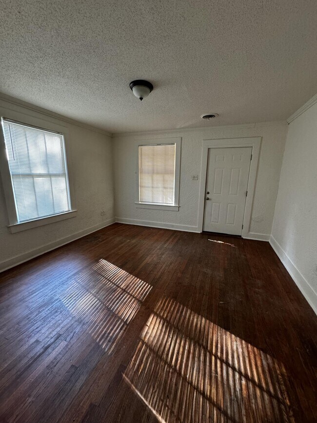 Photo - 1379 Ferguson Rd Unit 1