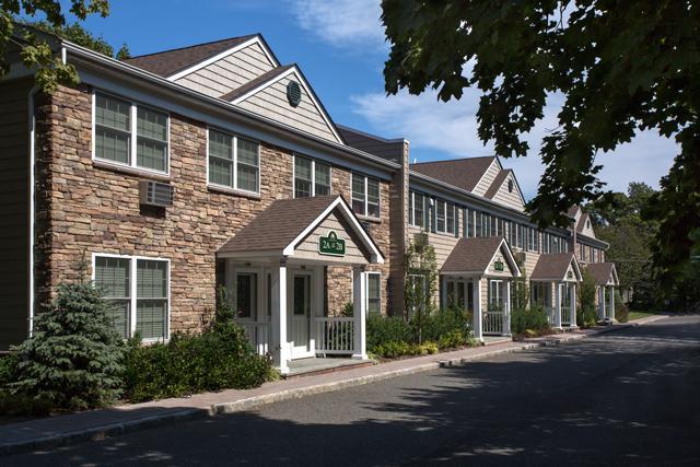 Photo - Fairfield At Lake Grove