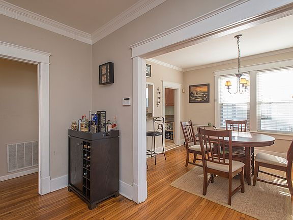 Photo - "Charming Nashville Retreat: Spacious 2-Be...
