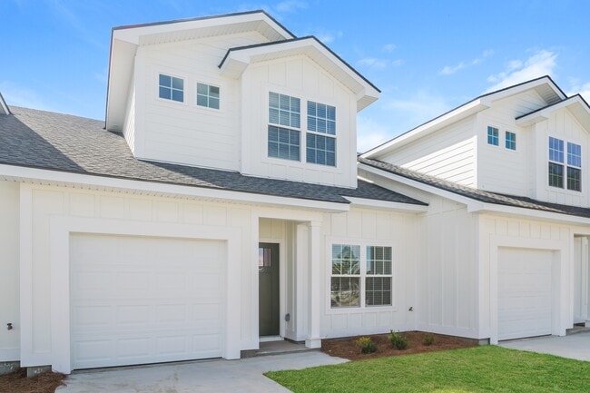 Photo - 1067 Walker Point Way Casa