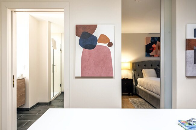 Photo - 131 Seaport Blvd Unidad SI FL11-ID1050360P