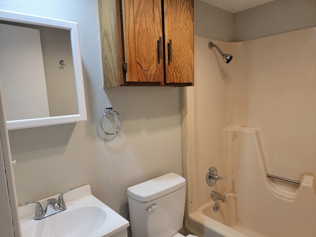 Photo - 2015 Martin Ave