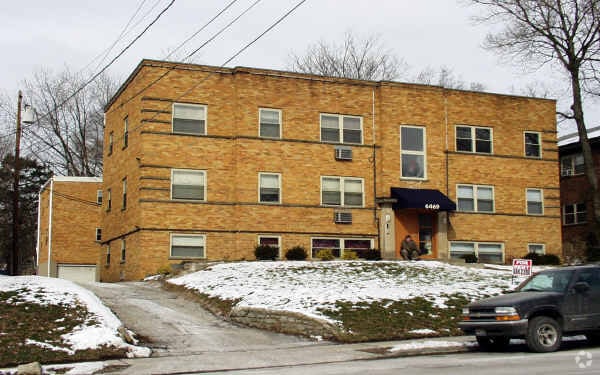 Photo - Montgomery Road Garden Window Apartments