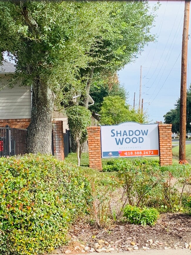 AndMark Shadow Wood