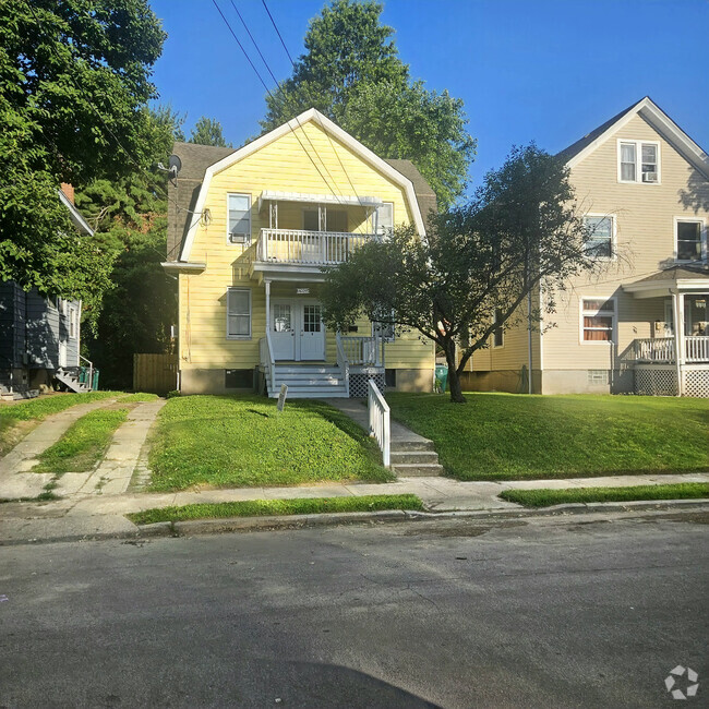 Building Photo - 4209 34th Ave Unit 2 Rental