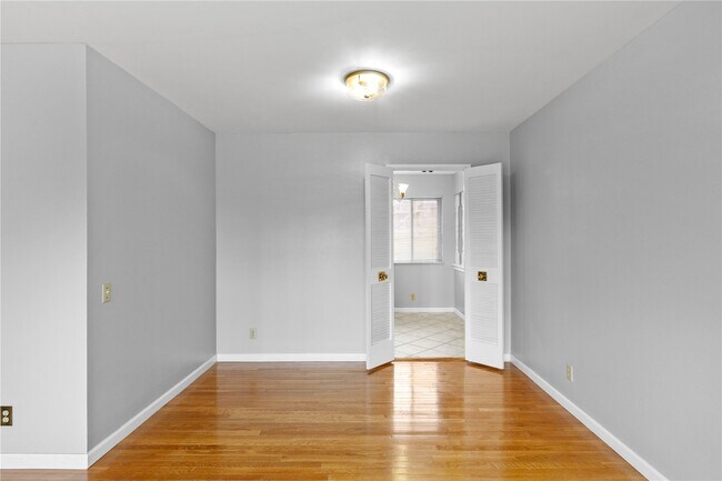 Photo - 4645 Tauneybrook Dr