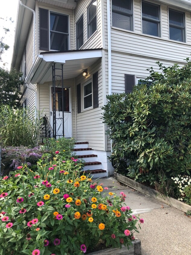 Photo - 16 Strathmore Rd (Methuen, MA)
