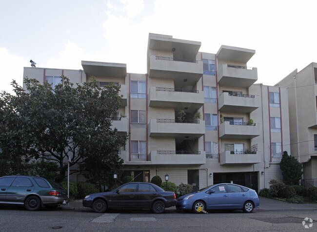 320 Park View Ter - 320 Park View Ter