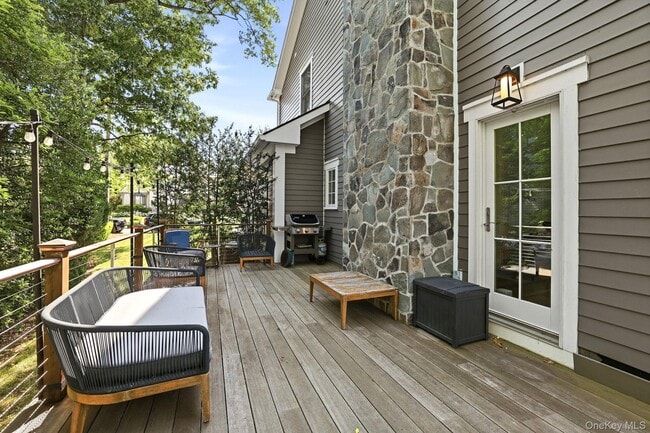 Photo - 60 Carthage Rd