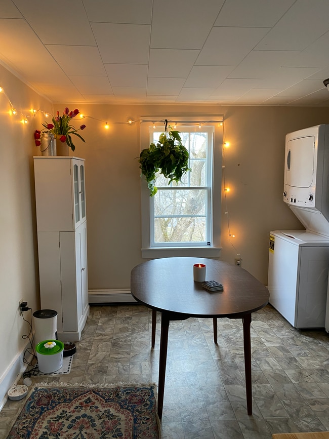 Photo - 85 Court St Unit B