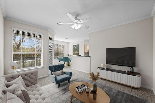 Photo - Crowne Chase Apartment Homes