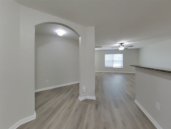 Photo - 32608 Decker Creek Dr