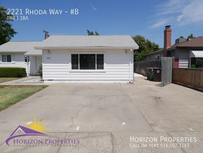 Photo - 2221 Rhoda Way Unidad #B
