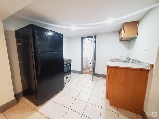 Building Photo - 288 Cator Ave Unit G Rental