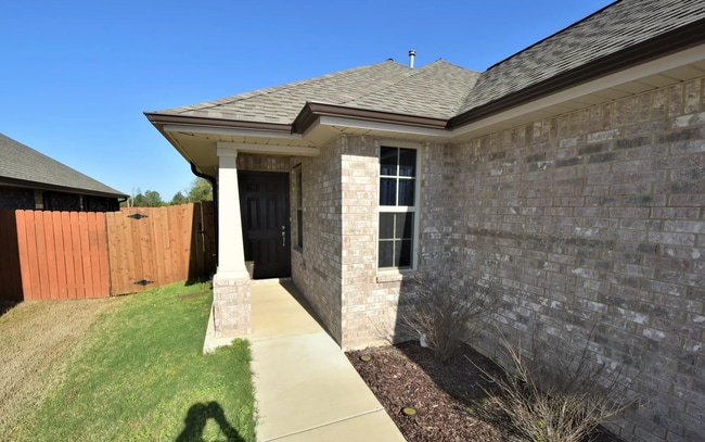 Photo - 7911 Allen Glen Ln