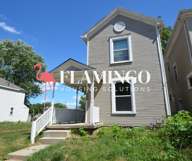 Building Photo - Charming 3-Bedroom Home for Rent in Dayton...