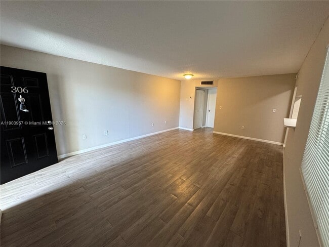 Photo - 3300 S Dixie Hwy Unit 306