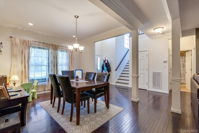 Photo - 16 Primrose Ln