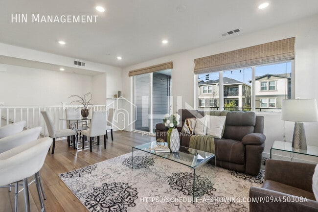 Photo - 9704 Seawind Wy
